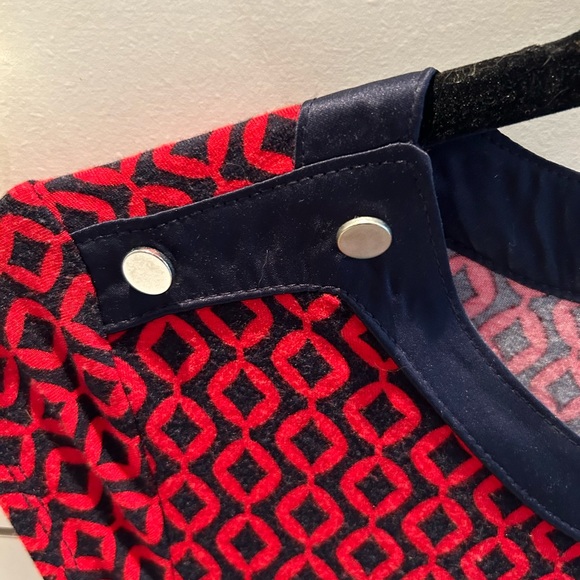 Banana Republic ladies shirt, gold buttons - Picture 2 of 4